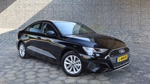 Audi A3 Limousine 30 TFSI Pro Line I Geen Import I Achteruitrijcamera I Digitaal D